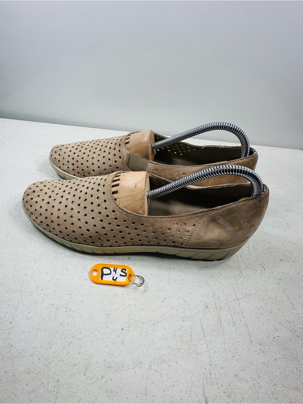 Munro Womens Skipper Slip On Flat Perfora... size 10N